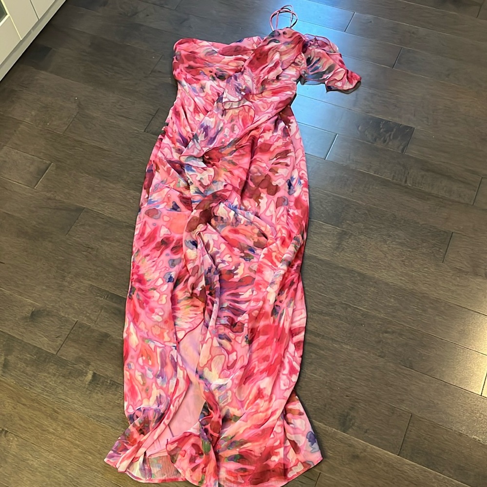 Pink ruffle Zara dress